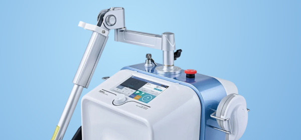 Наши врачи прошли специальное углублённое обучение на аппарате Salus-Talent PRO.